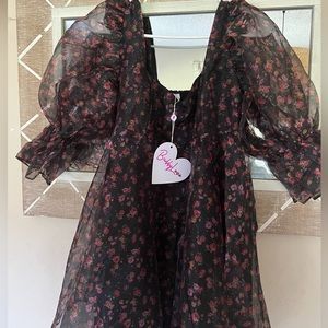 NWT! Buddy love floral puff sleeve mini dress